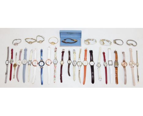 A large qty of assorted vintage and later watches to inc modern fashion watches, vintage boxed Rotary watch etc