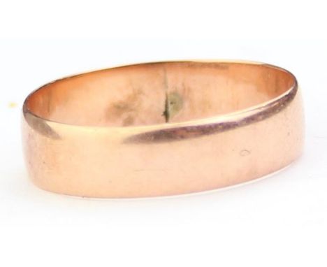 [1.86g, P] - a vintage 9ct gold plain wedding band ring, marked for Birmingham 2004