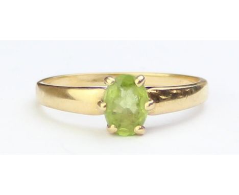 [1.65g, O] - 9ct gold and greenstone ring, believed to be a peridot, indistinctly marked and XRF confirmed