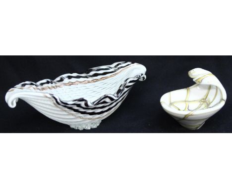 Dino Marten (1894-1970) - for Vetreria Aueliano Toso -a mezza filigrana bianca nera technique glass bowl with wavy rim and sc