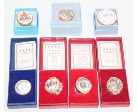 5 boxed miniature Halcyon Days enamelled pill boxes/trinket pots and 2 fine bone china pots - 4 Christmas themed and 3 Royal 