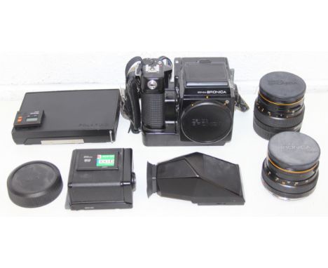 Mix of vintage Zenza Bronica camera items to incl film back, 80mm lens, 150mm lens, SQ-AM camera body etc