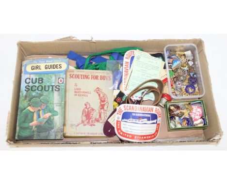 Qty of Girl Guides and Boy Scouts badges, pin badges to incl some enamelled examples, Butlin's included etc