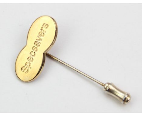 [4.63g] - an unusual 9ct gold Specsavers advertising tie pin, marked 9ct and XRF confirmed, with base metal pin, made by Roma