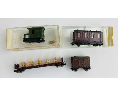 009 Egger Bahn Loco &amp; 3x Rolling Stock - See Picture  - P&amp;P Group 1 (£14+VAT for the first lot and £1+VAT for subsequ