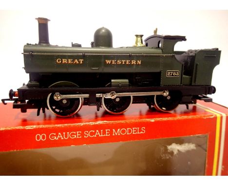 Hornby R165 class 2721 pannier tank, GWR Green. P&P Group 1 (£14+VAT for the first lot and £1+VAT for subsequent lots)Conditi