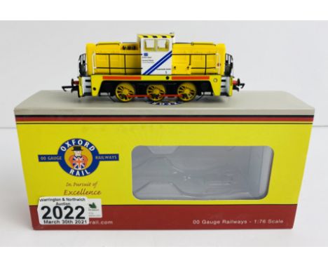 Oxford Rail GV2013 Janus Loco with Instructions, Boxed - P&amp;P Group 1 (£14+VAT for the first lot and £1+VAT for subsequent