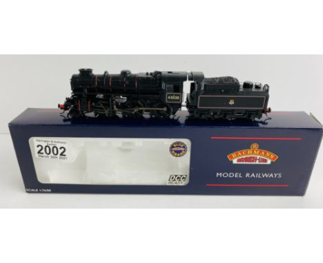 Bachmann 32-578 Ivatt Class 4 Loco with Detail Pack, NO Instructions, Boxed - Kaydee Couplings Fitted P&amp;P Group 1 (£14+VA