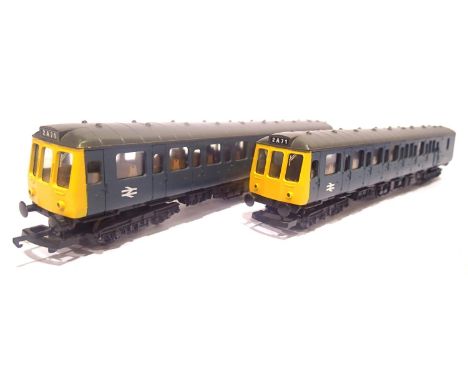 Lima two car DMU, BR Blue. P&P Group 1 (£14+VAT for the first lot and £1+VAT for subsequent lots)Condition Report: Missing fo