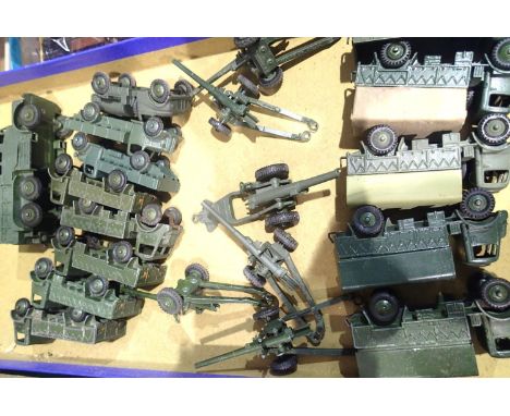 20x Dinky Toys Military Vehicles &amp; Guns Unboxed - P&amp;P Group 1 (£14+VAT for the first lot and £1+VAT for subsequent lo