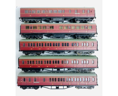 5x Bachmann LMS P1 Coaches - Unboxed - Lacking Couplings / Non Standard Couplings Fitted P&amp;P Group 1 (£14+VAT for the fir
