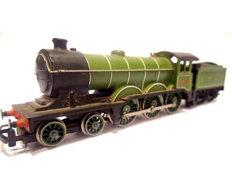Hornby 4.6.0 and tender 8509, LNER Green. P&P Group 1 (£14+VAT for the first lot and £1+VAT for subsequent lots)Condition Rep
