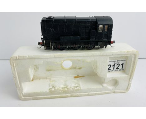 Bachmann Class 08 - Repainted Black, offered for spares/repair - In poly tray only  - P&amp;P Group 1 (£14+VAT for the first 