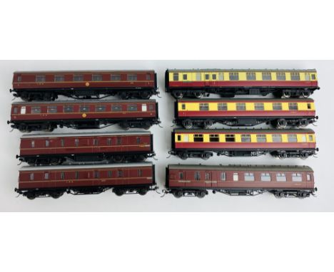 8x Hornby Crimson / Cream Stanier Coaches (Super Detail) Most fitted with Kaydee Couplings  Unboxed - P&amp;P Group 2 (£18+VA