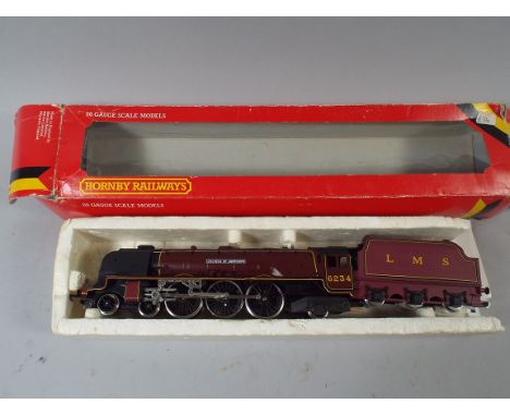 An OO Gauge Hornby R.066 LMS Duchess Class 4-6-2 Duchess Class 4-6-2 Duchess of Abercorn No: 6234