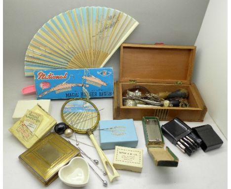 Hat pins, a Kigu compact, wristwatch, pill box, pen knife, etc.