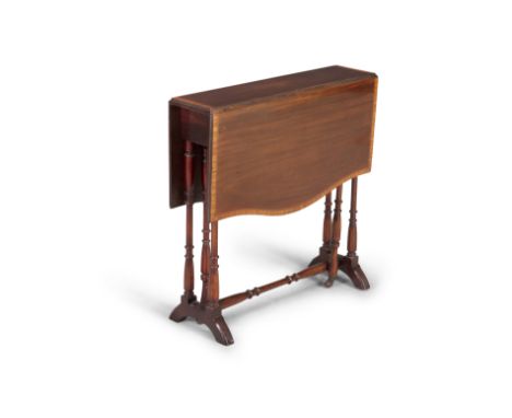 AN EDWARDIAN MAHOGANY AND SATINWOOD CROSBANDED SUTHERLAND TABLE, extending to rectangular form, the drop leaf panels with rou