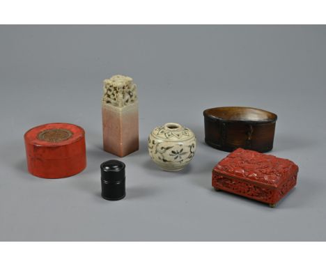 A GROUP OF ASIAN ITEMS. To include a Chinese red lacquer cylindrical box and cover with gilt Shou medallion, inside with a se