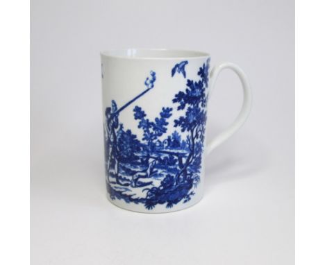 A Worcester mug of cylindrical form, printed in blue and white with rural shooting scenes, circa 1775,  crescent mark,  size: