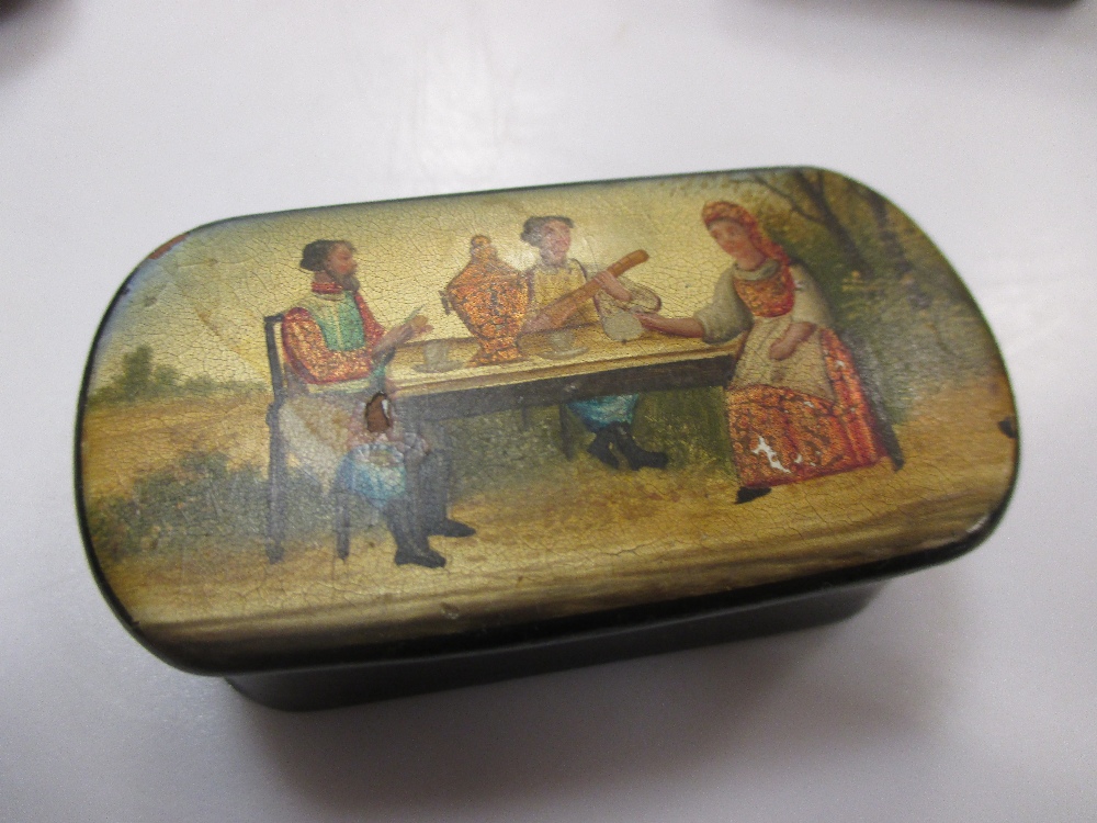 Five early 19th century papier maché snuff boxes in - Cheffins Fine Art