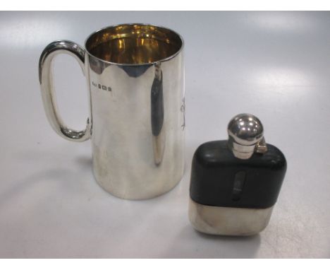 A silver pint tankard and a silver and glass small hip flask, 10.7ozt weighable (2)  