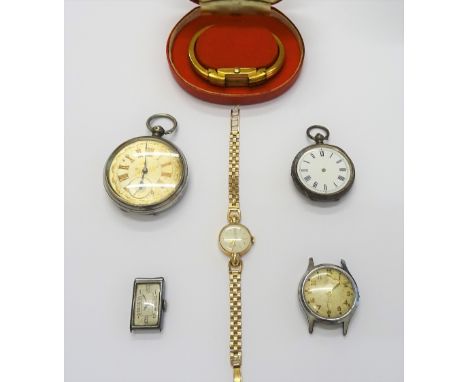 A Tudor Royal 9ct gold circular cased lady's wristwatch, with a signed jewelled movement, the R.W.Co Ltd case, Chester 1954, 