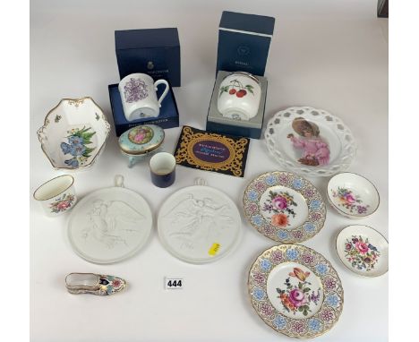 Boxed R. Worcester egg coddler, boxed R. Worcester Charles &amp; Diana mug, picture plate, 2 Meissen plates, R. Worcester dis