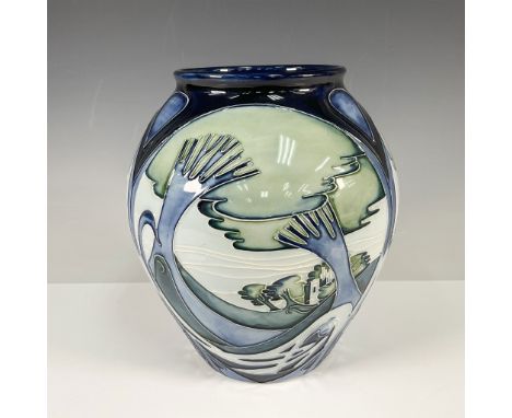 This stunning Moorcroft vase features the Knypersley pattern, designed by Emma Bossons, one of Moorcroft's most celebrated co