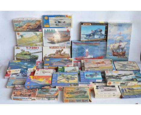 Collection of plastic model kits including ships, aircraft and armour, various scales and manufacturers to include Airfix, Ro