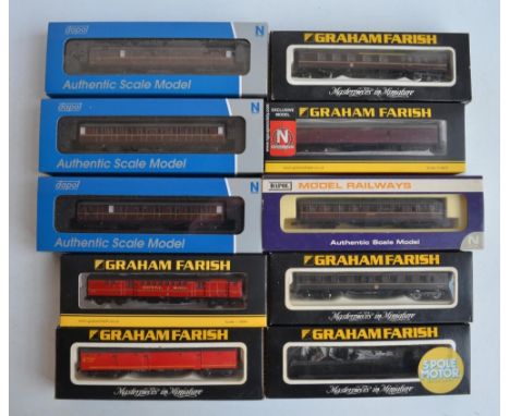 Collection of N gauge passenger coaches and vans from Dapol and Graham Farish to include Grafar 374901 Mk1 Royal Mail sorting