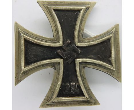 WWII German EK1 Iron Cross 1st Class. Three part construction with an iron core. P&amp;P Group 1 (£14+VAT for the first lot a