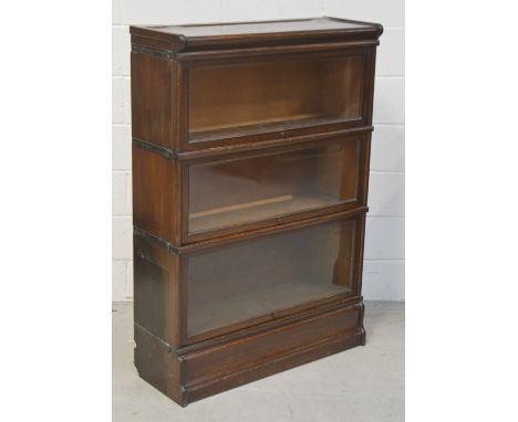 A 20th century Globe-Wernicke style three-section stacking bookcase, width 87cm.