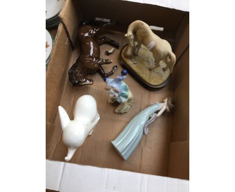 Box with small lladro girl, Nao clown etc.  Beswick horse broken