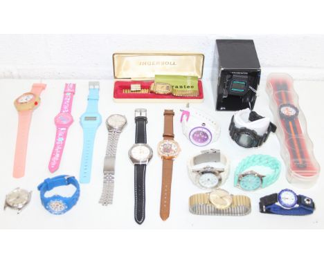 Qty of assorted watches to include a digital Casio alarm chrono and other retro style watches 