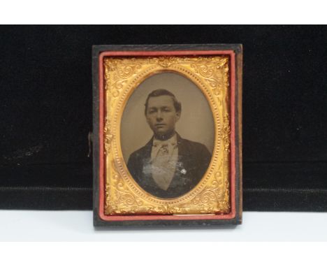 Victorian framed portrait of a gentleman 