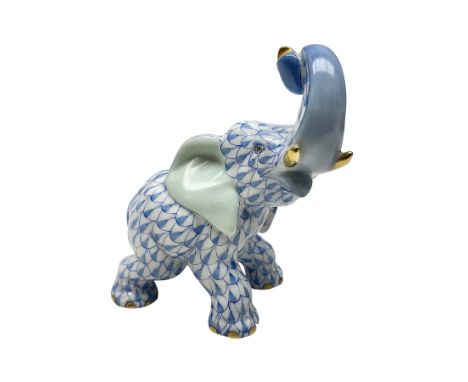 Herend blue fishnet Elephant no. 15266, H9cm