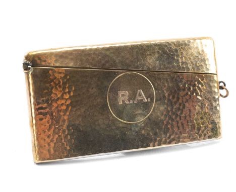 9CT GOLD CALLING CARD CASE, of slim curved form, beaten finish, engraved initials 'R. A.', 46.4gmsProvenance: deceased estate