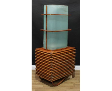 Modern Design - Guiseppe Scapinelli Furniture Ltd, Sao Paulo - a rare and stylish Brazilian rosewood combined radiogram and r