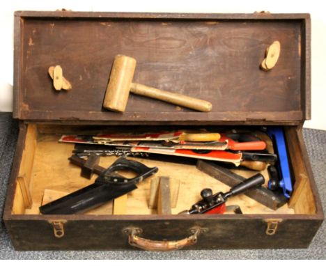 A pine tool box and contents.