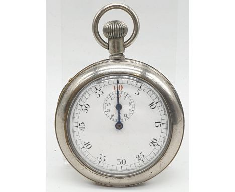 Very nice WW2 British Royal Naval Submarine Torpedo Timer. Circa 1942. Marked Patt. 3 for Royal Navy Issue, and then the seri