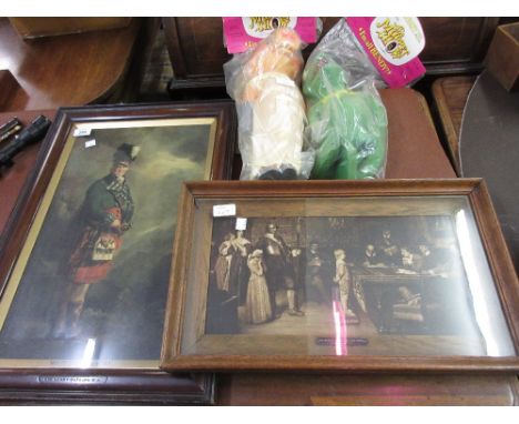 White Label Whisky advertising picture of a Scotsman, an oak framed print together with two Muppet Show puppets of Miss Piggy