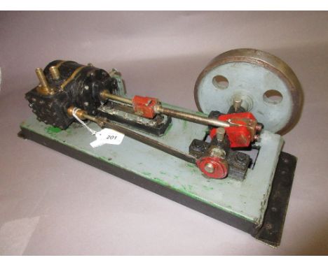 Single piston horizontal stationary engine