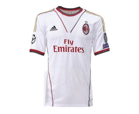 Kakà - A.C. Milan  - Stagione 2013-2014 - Maglia gara away, Adidas, a maniche corte, taglia 8.  Nome e numero 22 applicati.  
