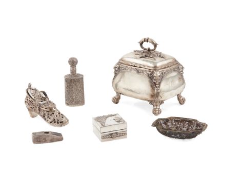 A Continental tea caddy with cover marked 800, possibly German, of squat rectangular form, the edges clasped with a mask in a