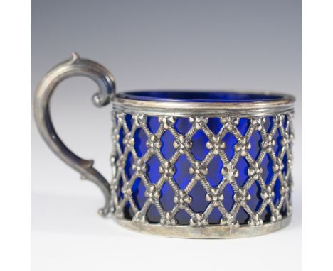 DESCRIPTION: Russian silver cup by Carl Gustav Ekqvist. Features ornate silver casing of reticulated cable roped design inter
