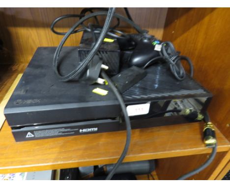 MICROSOFT XBOX ONE CONSOLE WITH CONTROLLER AND CABLES.