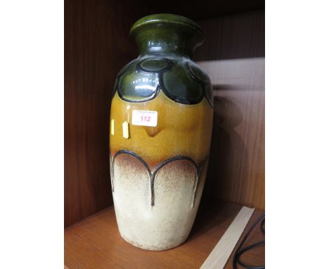 A VINTAGE WEST GERMAN POTTERY VASE.