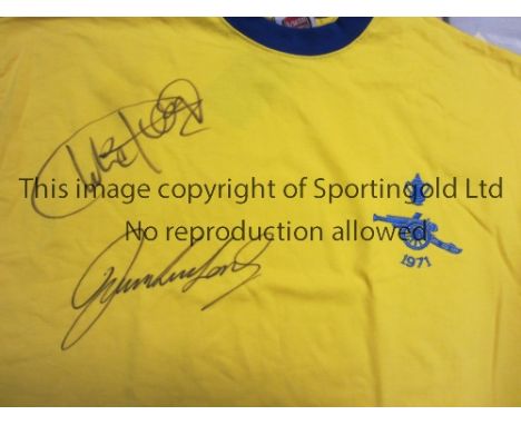 ARSENAL SHIRT / RADFORD &amp; GEORGE AUTOGRAPHS      A new with tags official Arsenal and TOFFS replica 1971 FA Cup Final yel