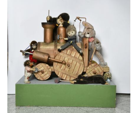 Steiff, Schaufenstermodell mit Elektroantrieb, 110x50x115 cm (Höhe), Funktion ok, sehr dekorativ