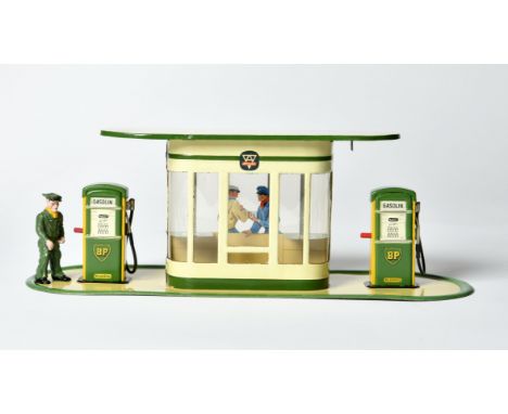 Arnold, BP Tankstelle, W.-Germany, 36 cm, Blech, teilw. handlackiert, Z 1-